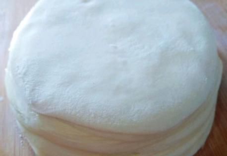 入春后,别忘给家人吃的面食,不煎也不煮,上锅一蒸香软更劲道