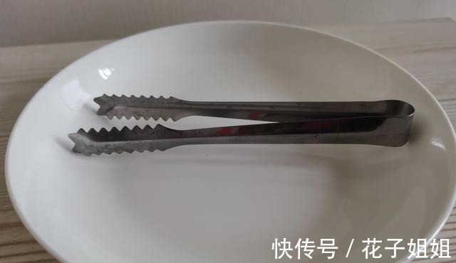 每件不超过10元的10件小物品，是厨房大帮手，赶紧收藏起来！