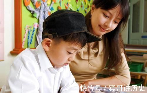 检查|6岁女儿每周五都肚子疼,父母带她检查,医生低声称你们离婚吧