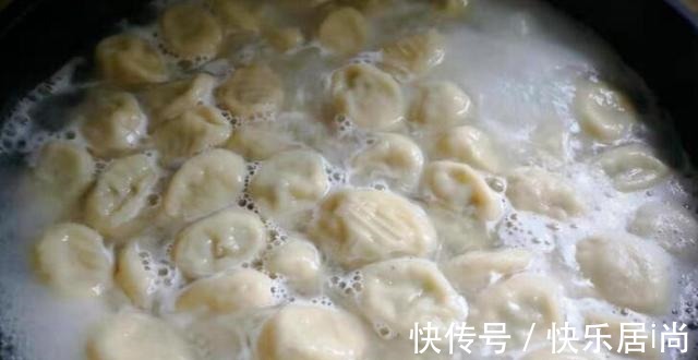 立冬后，多吃此肉，比猪肉营养，比牛肉好吃，包成饺子太香了！