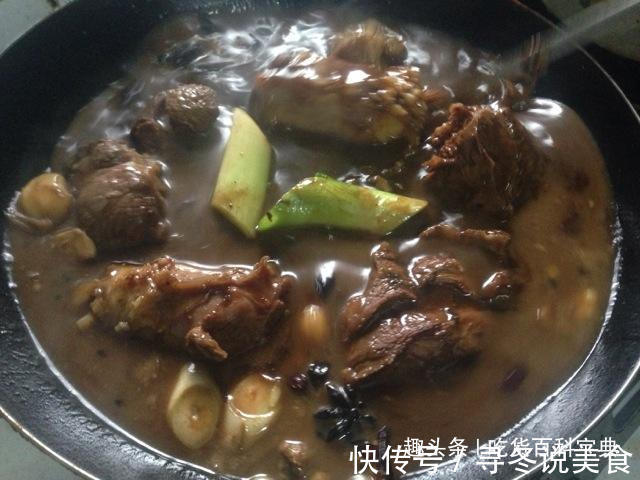 卤味店老板汤里多加这“2味”,不管卤什么菜,保证美味10倍