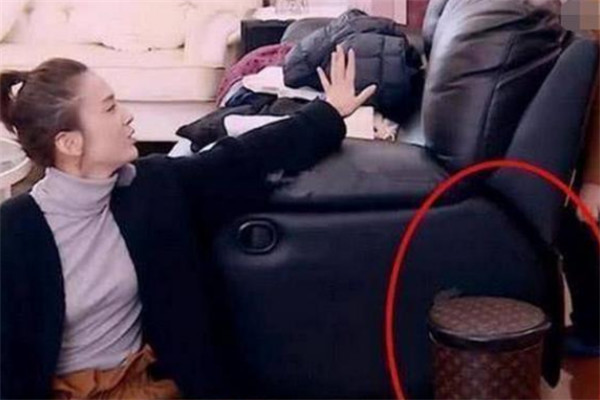 霍思燕家的水果100块钱一斤，当看到黄圣依的水果后，好低调