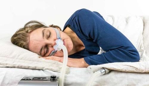  静悄悄|心梗总是静悄悄的来？劝告：身体4个表现，是心脏在“呼救”！