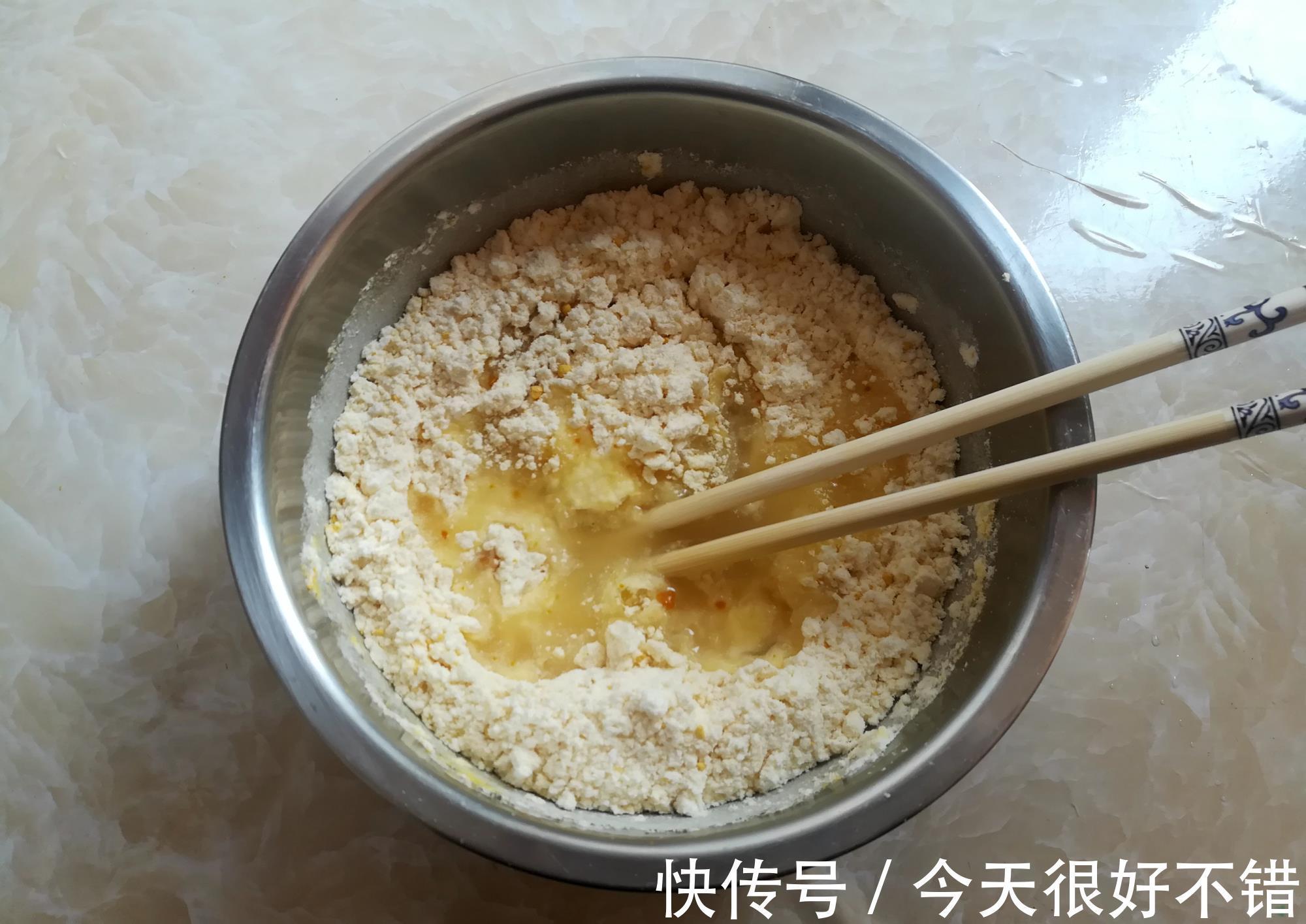 蓝莓|夏天我常做这糕点,无油少糖,清凉又消暑,吃出冰淇淋味道