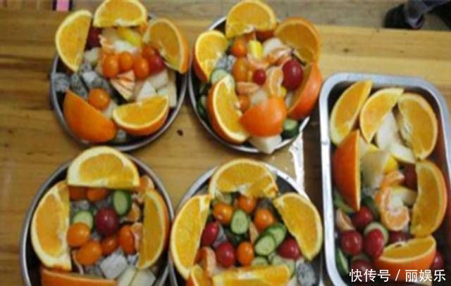 幼儿园老师拍了拍水果细心的家长发现线索后,都说“我讨厌作弊”