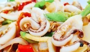菜谱|家常海鲜菜谱，葱爆八爪鱼，脆嫰鲜美，美味营养，超下饭，吃不够