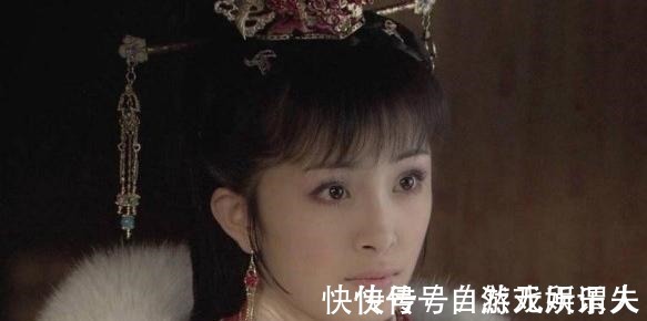 单于!沉鱼落雁鸟惊喧,羞花闭月花愁颤,这是对一位美女的真诚夸赞!