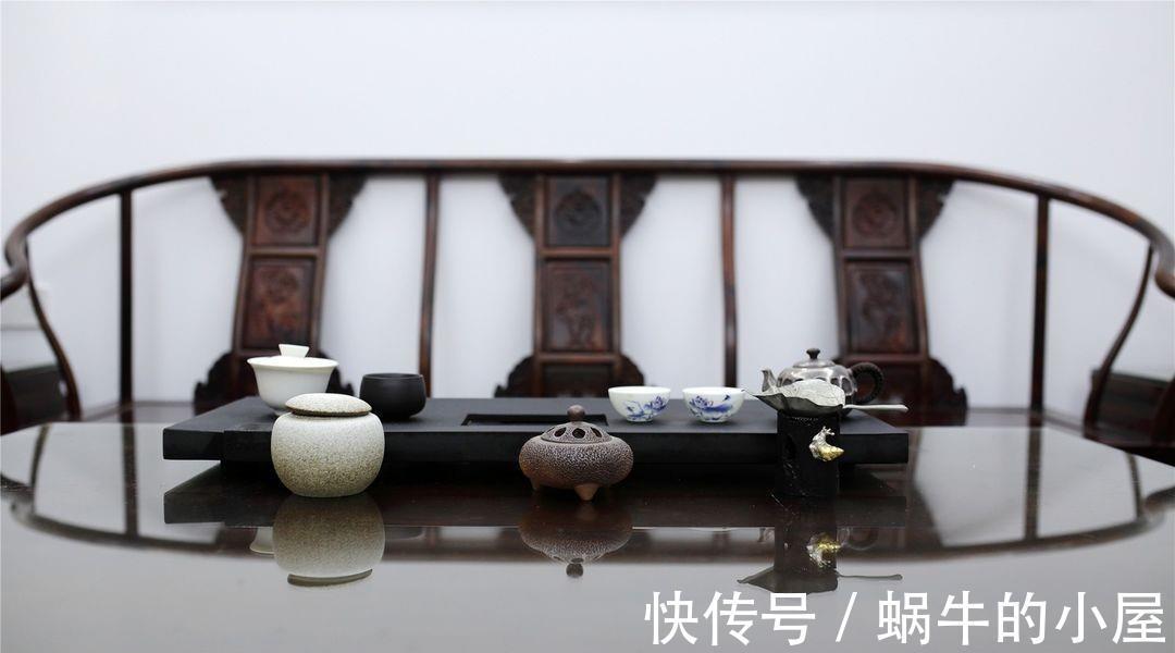 搭配|130平方米的中式家装,搭配自然复古的红木,简约又大气!