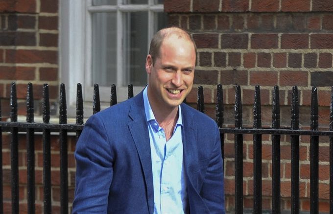 外媒称威廉王子被评为最性感秃顶男人,有人粉丝不服了,这也有人争?