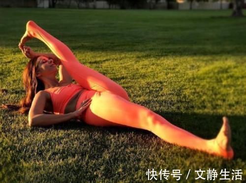 腿部肌肉|双腿力量很薄弱?常练这几式瑜伽,既能瘦腿还能强化腿部肌肉