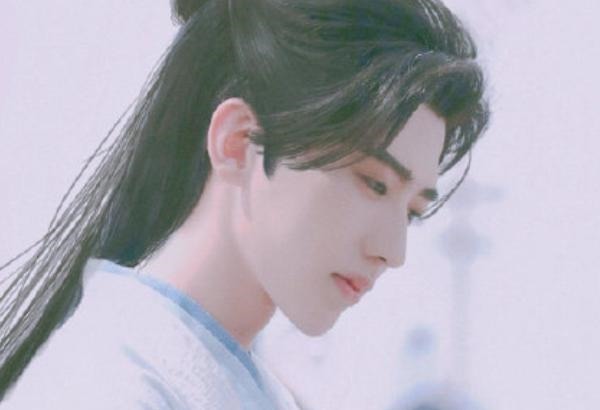 天官赐福|蔡徐坤COS魏无羡,疑似竞选《天官赐福》男主?书粉反应太意外