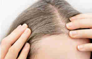 人们多少岁才开始长白发若你晚于这个年纪,说明保养得很好