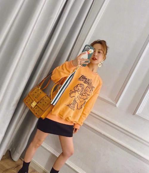 女人别再披头散发了，太显老！今年流行这5种发型，减龄显脸小