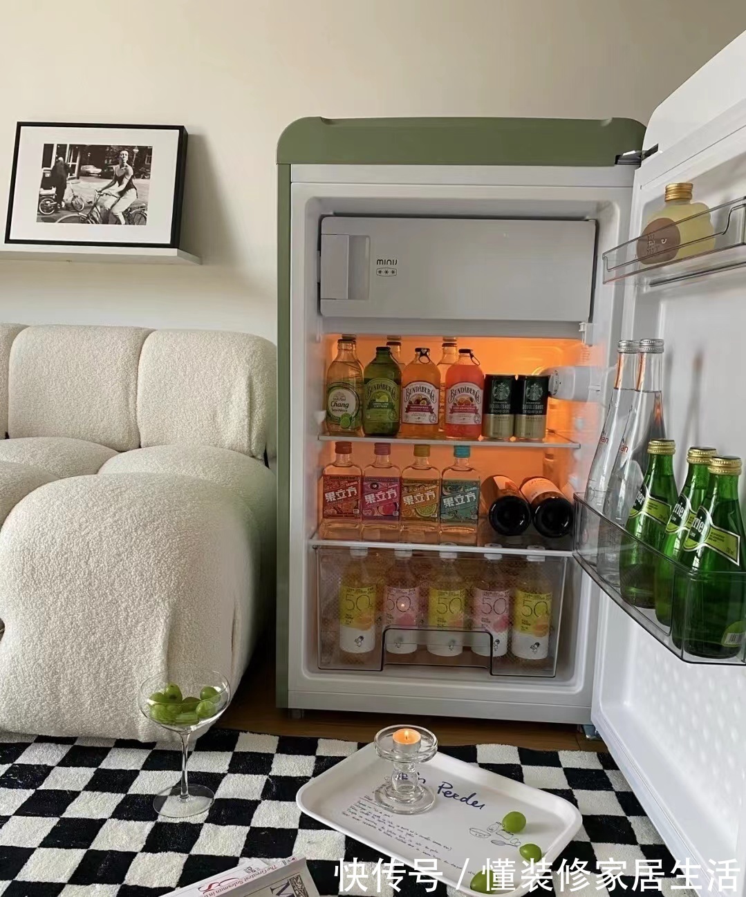 散热|越来越多人不把冰箱放在厨房了,搞卫生太难了!现在流行这样放