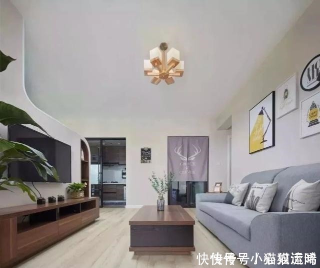 电视墙|92平挤出三室两厅,一进屋就被迷住了!餐厅设卡座更实用!晒晒!