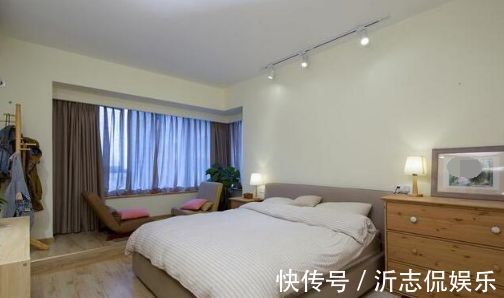 客餐厅|储物空间不够怎么办学他家这样设计，以收纳为主更显整洁！