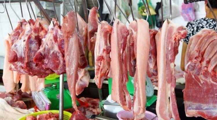 猪肉买多了，别直接放冰箱，老屠夫教你1招，3个月不坏，口感鲜嫩