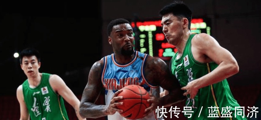 内线|辽宁男篮不敌新疆,谁注意赵继伟的发挥,终于知道杨鸣为啥被骂!