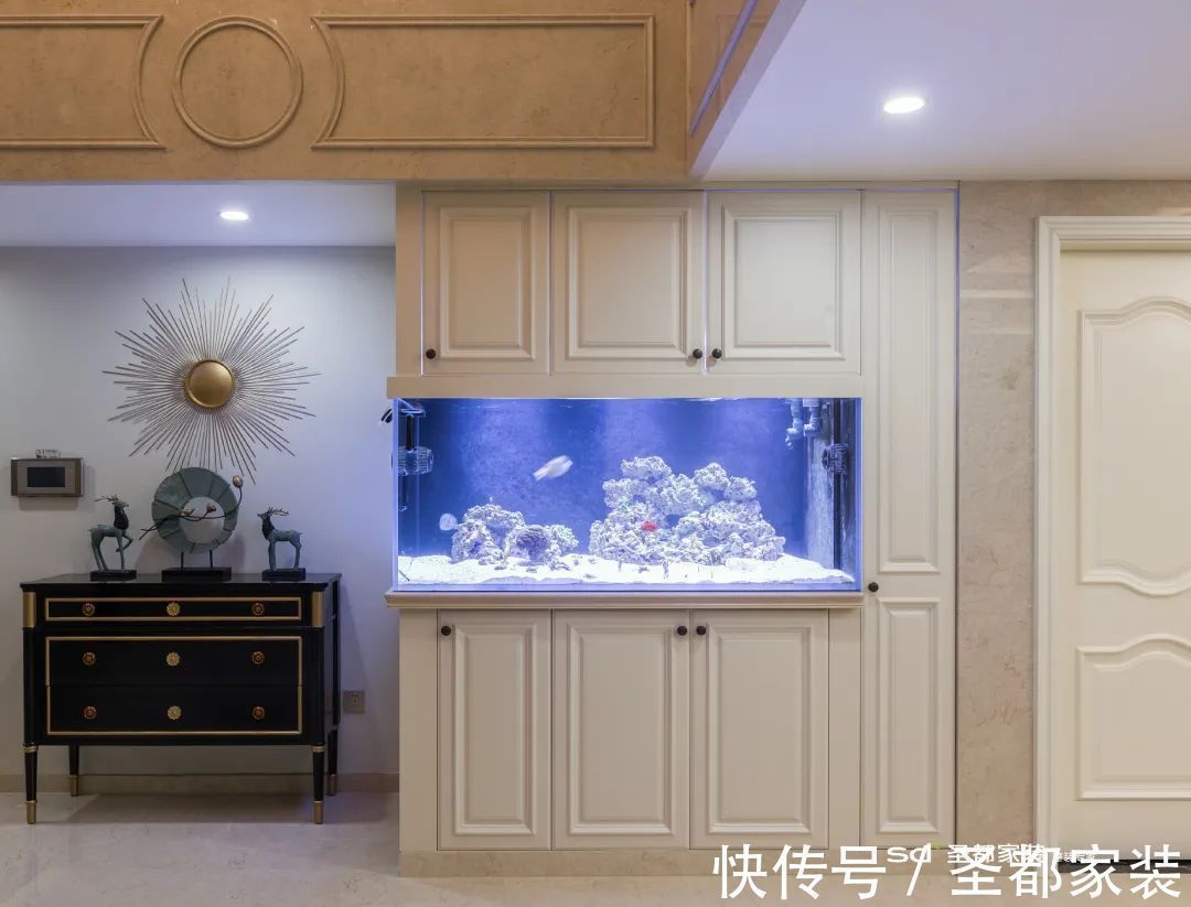 水族箱|20款教科书式玄关设计人气爆棚,好看到亲友排队抄!