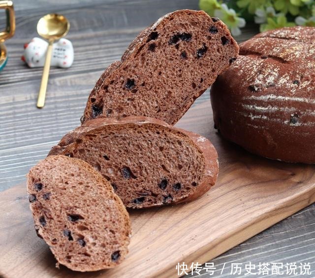 浓情巧克力软欧包,浓浓的可可香,你一定会喜欢!