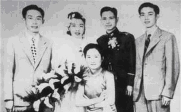 男人|18岁成交际花比林徽因漂亮,被徐志摩等三个男人深爱,却很凄苦