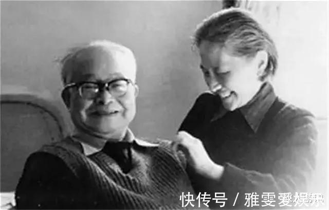 茶米油盐@沈从文转入精神病院,张兆和从不探望,临终前他对妻子说对不起