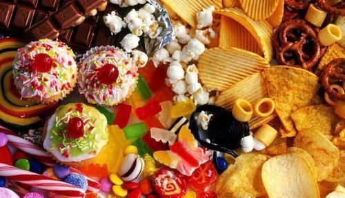 如果给你20万,以下的零食戒掉一种,资深吃货不会选第3