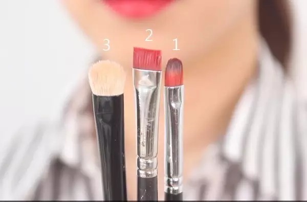 嘴唇|涂了10年的口红,原来都是错的!