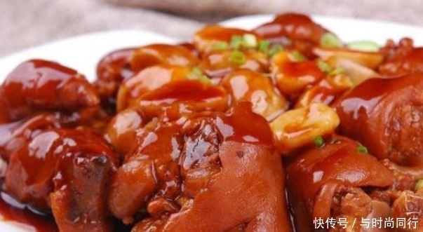 女人不想老的快,常吃以下食物,延缓衰老,颜值也能蹭蹭涨