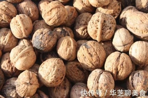 青钱柳茶|糖尿病别光吃药打针，常吃这几样食物，血糖稳降比药都强！