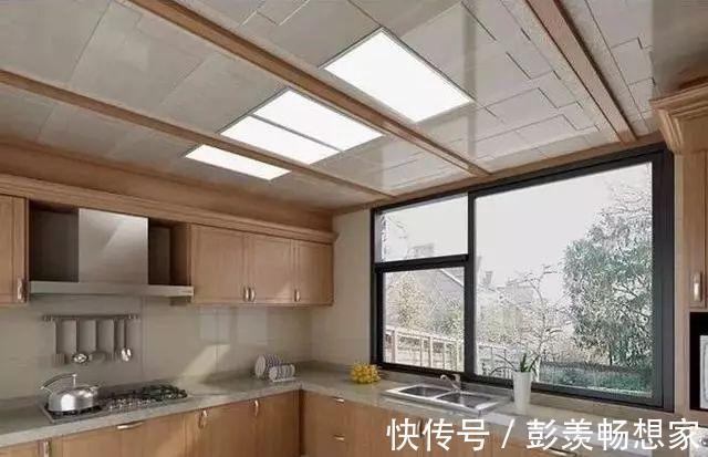 铝扣|吊顶是用铝扣板还是石膏板好这种材质易褪色还有毒！幸好选对了