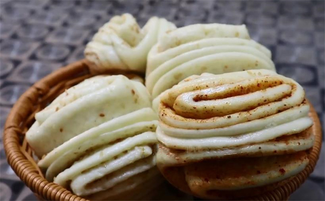 辣椒面|教你在家轻松蒸花卷馍,原来做法那么简单,看一遍就能学会