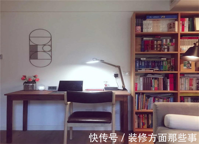 舒适|72平日式原木风二居室,电视墙看起来也很简洁大气