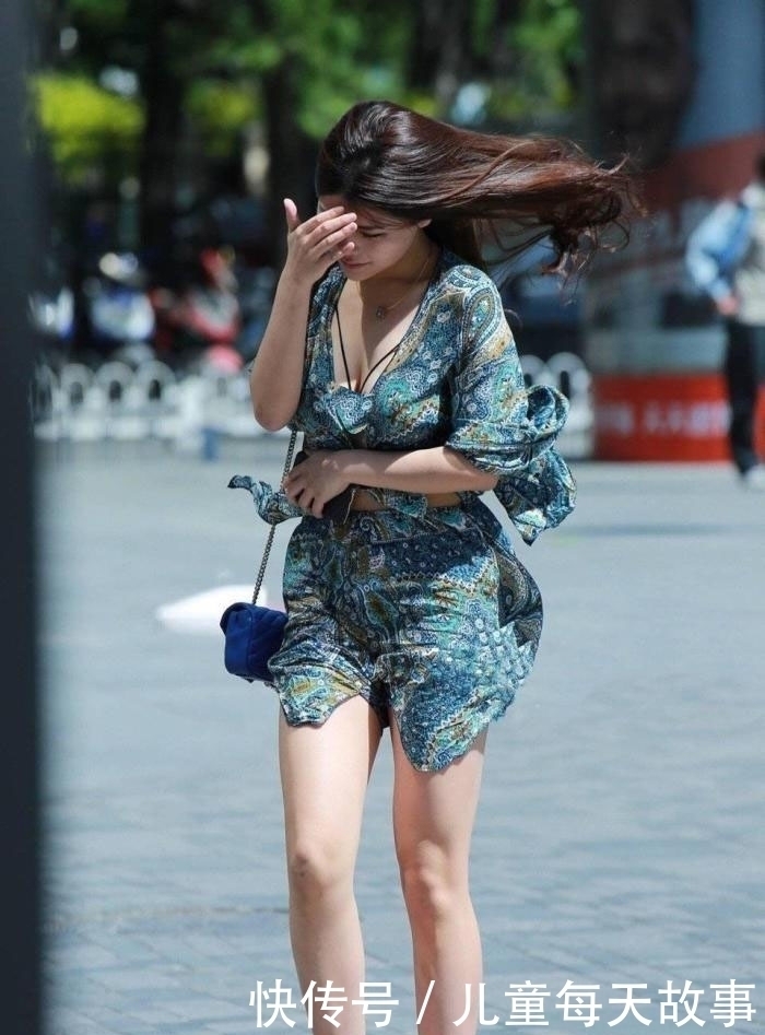 有一种“凌乱美”火爆了,实属最靓丽的风景,让人难以忘怀吧