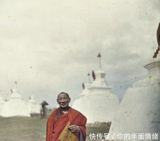 人物|罕见清末蒙古上色老照片，人物面部表情呆滞，最后一张很特殊！