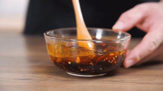 激荡|家常美味—香油手撕鸡,清香爽口,看似随意却口味激荡,真香!