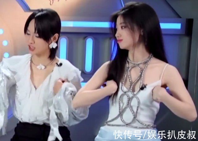 ‘行走CD’劉宇寧離開歌壇？張碧晨、蕭敬騰、單依純變身團(tuán)戰(zhàn)笑點