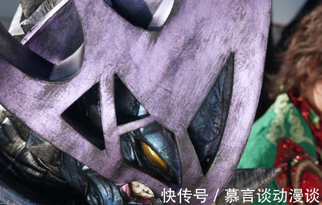 假面骑士|假面骑士利维斯火山暴龙模仿圣刃,门田获得新外挂,狩崎秘密揭开