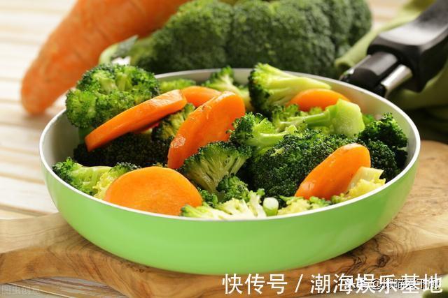 菠菜|炒菜时，这7种蔬菜必须焯水，为了家人好，这一步再懒也要做