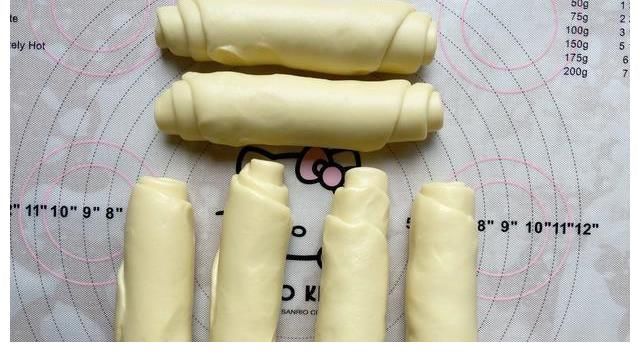 高筋面粉|无需高筋面粉，不用二次发酵，依旧能做出柔软可口的面包，试试吧