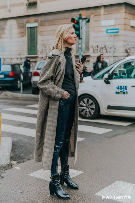 失宠|“高领毛衣”失宠了,今年冬天流行“烟管领”,时髦保暖更显瘦