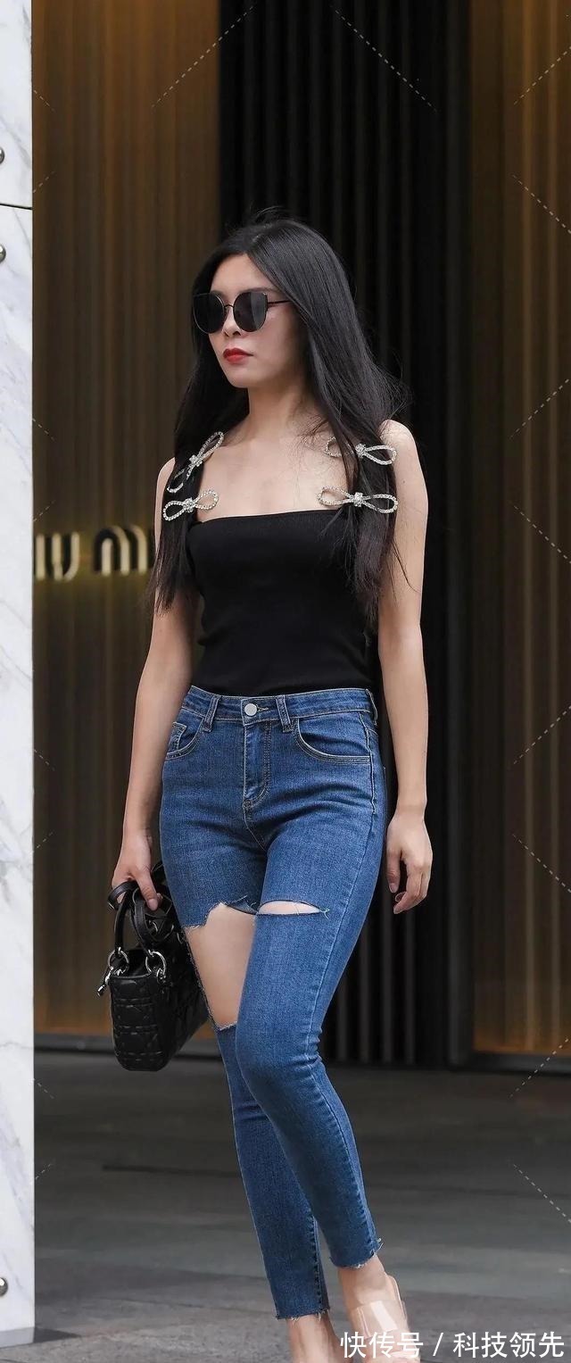 高跟鞋 穿“御姐范”的打底裤,个性混搭让人一见倾心,清凉时尚!