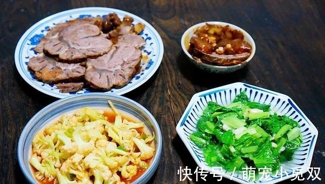 酱牛肉|一家三口的极简晚餐，半小时就做好，营养丰富，适合秋天吃