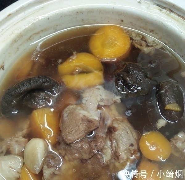 遇到这肉别手软,买上几斤炖一锅,比牛肉香,比羊肉滋补,美滋滋