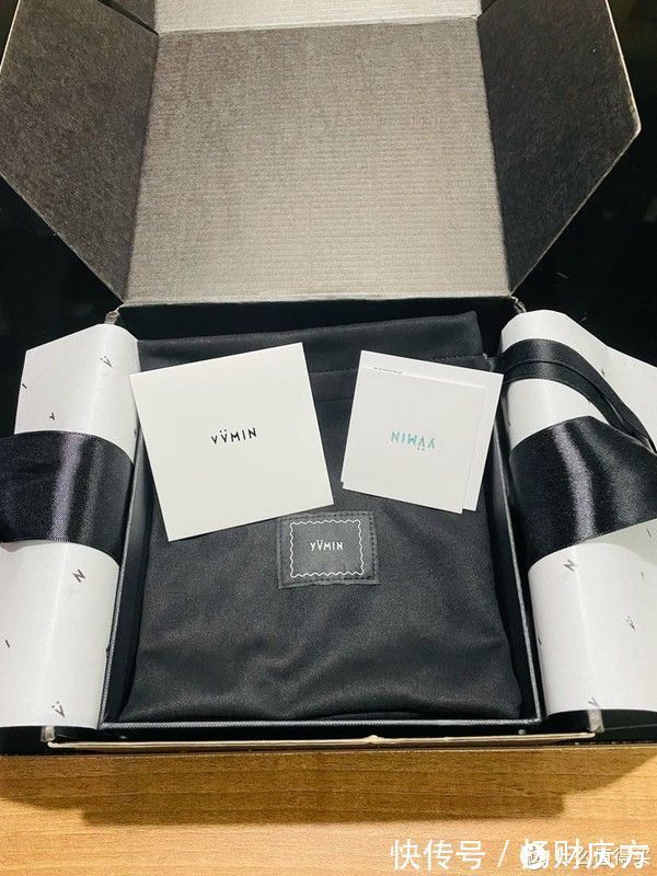 女神@别忘了11.11是光棍节!拒绝直男礼物,教你用一条项链搞定女神!