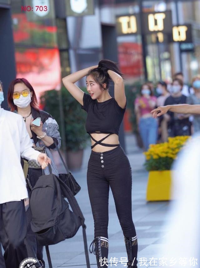 美女 柔美多姿的打底裤美女,让身形美感提升,非常迷人!