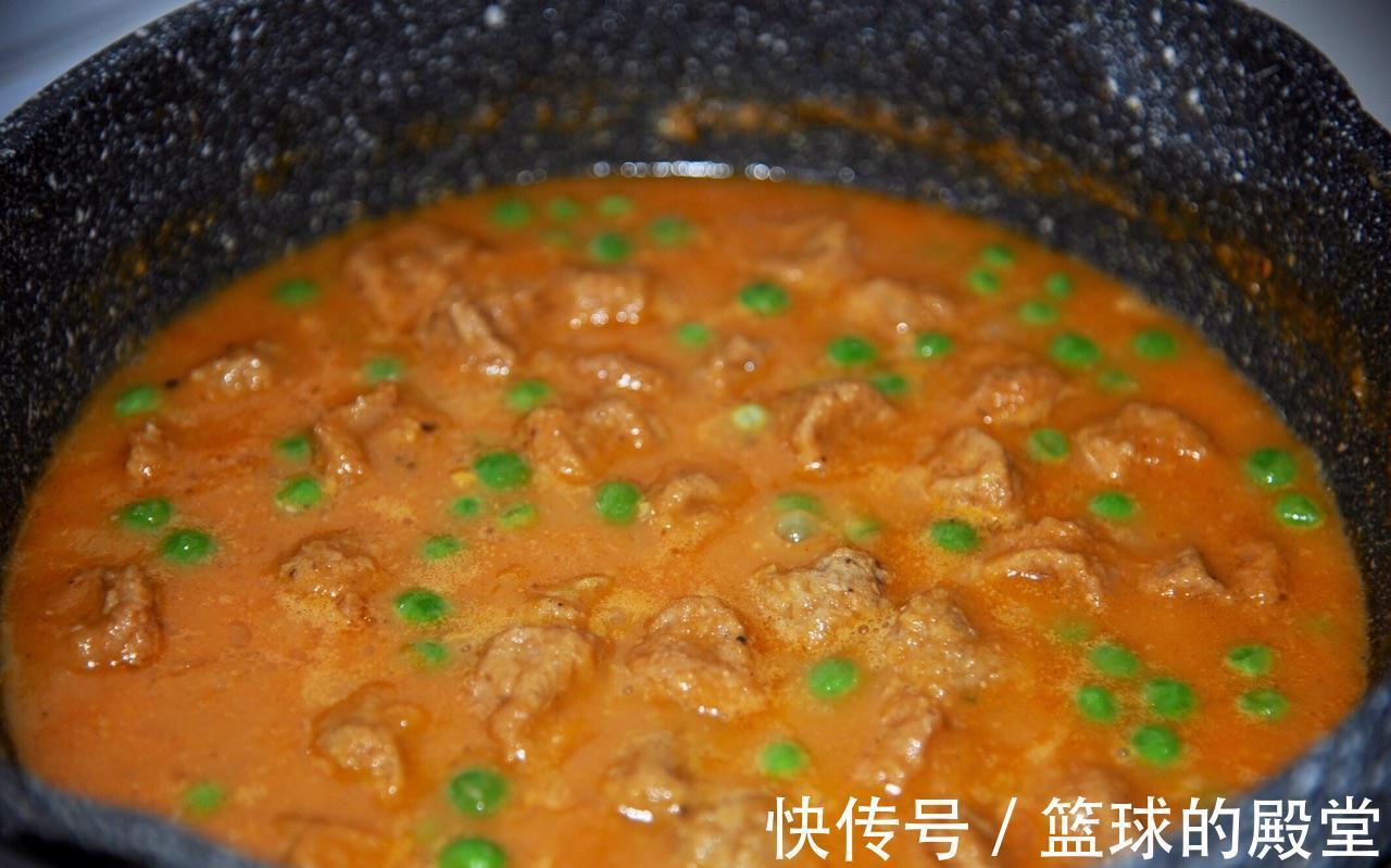 家常番茄豆腐圆子，酸酸甜甜真开胃，好吃的汤汁都不剩