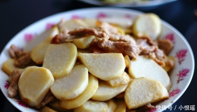 经济|给家人做顿晚餐,3菜1主食,有荤有素,成本不到20元,经济又实惠