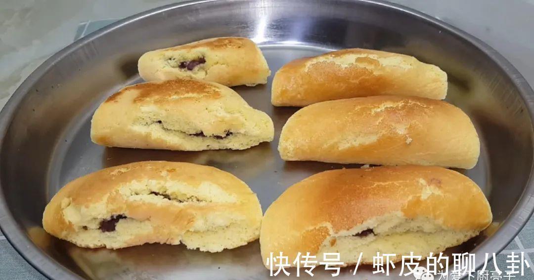 第一次用电饼铛做蛋糕，没想到这么简单，孩子说比卖的香，真解馋