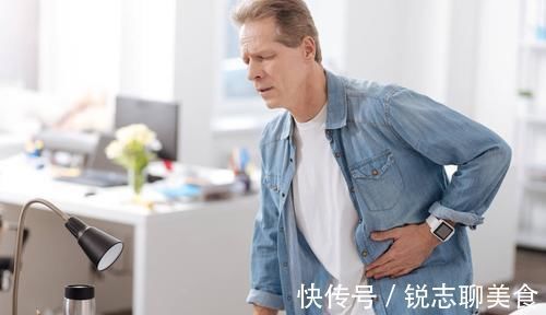 熬夜|肝硬化的男人,喝酒后最爱做四件事,若你四个都没有,恭喜很健康